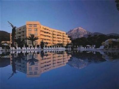 Corinthia Club Hotel Текирова Екстериор снимка