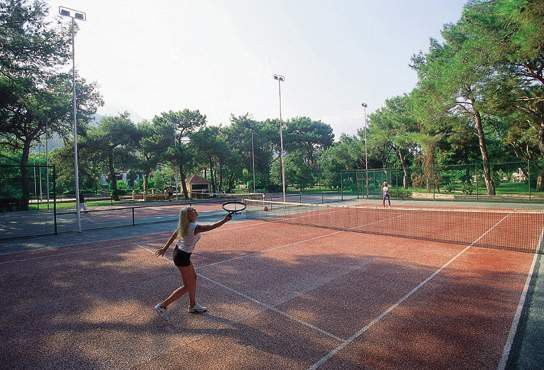 Corinthia Club Hotel Текирова Екстериор снимка